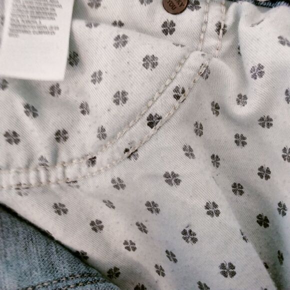 Lucky Brand Hayden Crop Jeans Size 10/30 Slightly Distressed Inseam Approx 26" - Picture 10 of 16